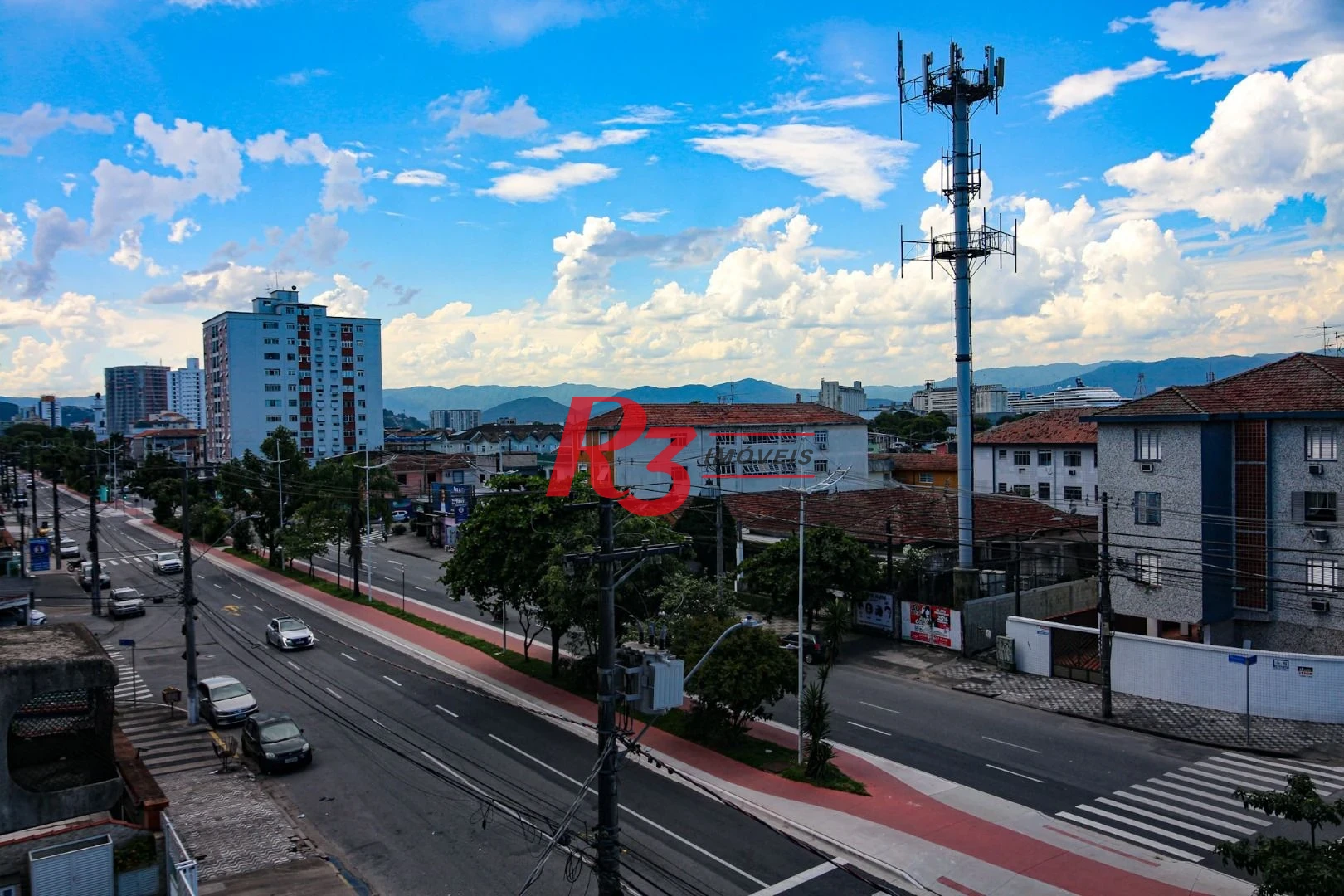 Apartamento com 2 dormitórios à venda, 79 m² por R$ 425.000,00 - Embaré - Santos/SP