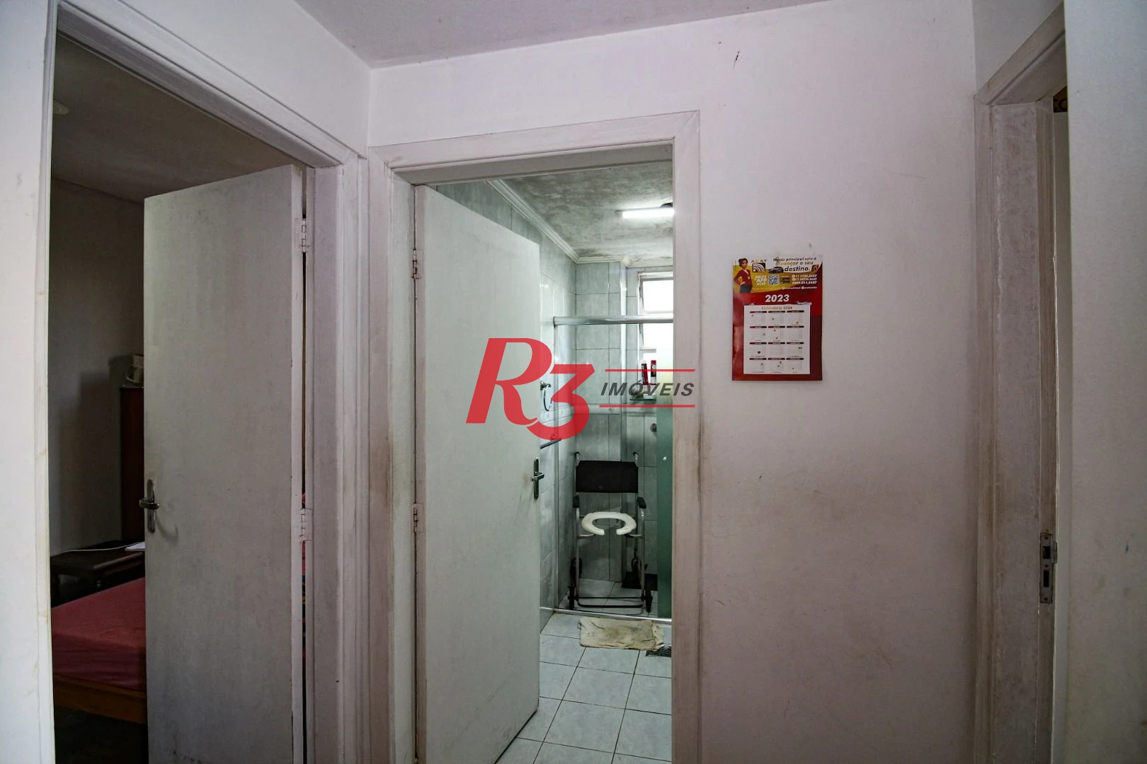 Apartamento com 2 dormitórios à venda, 79 m² por R$ 425.000,00 - Embaré - Santos/SP
