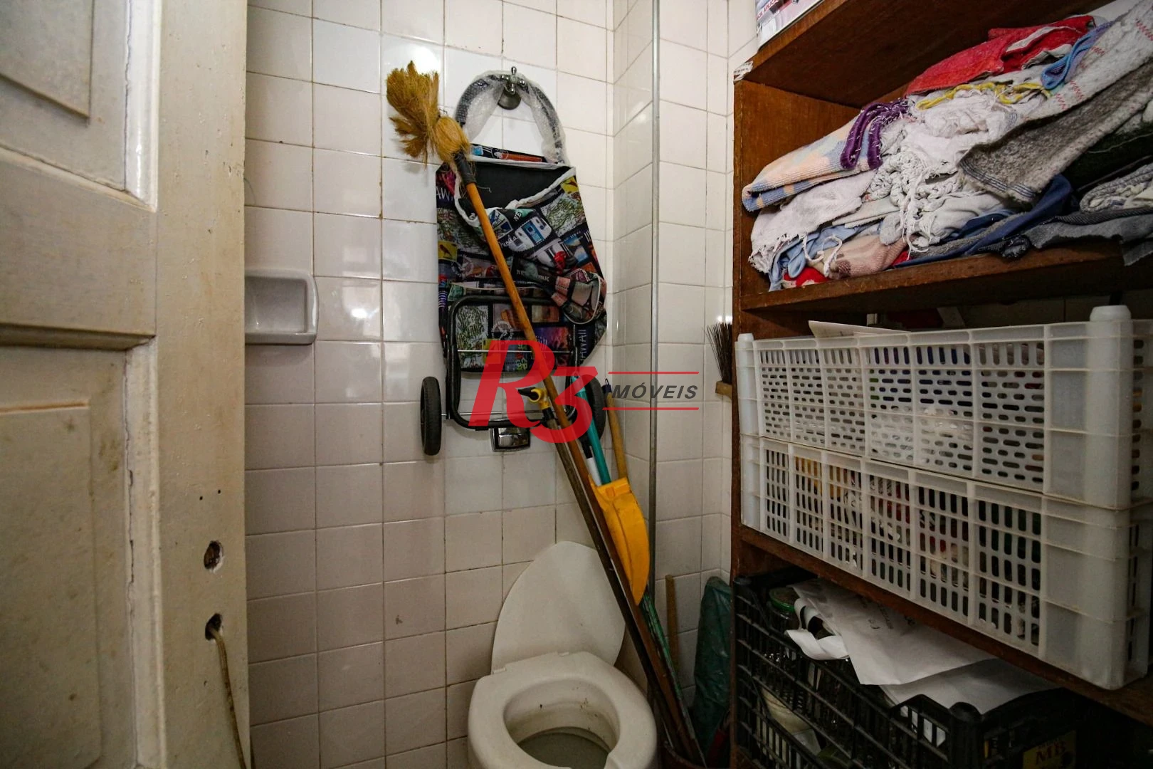 Apartamento com 2 dormitórios à venda, 79 m² por R$ 425.000,00 - Embaré - Santos/SP