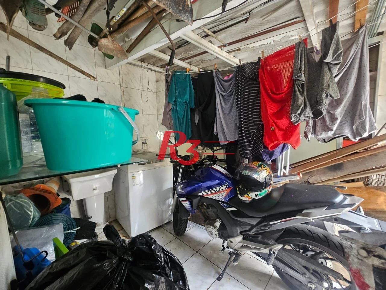 Sobrado com 2 dormitórios à venda, 98 m² por R$ 650.000,00 - Campo Grande - Santos/SP