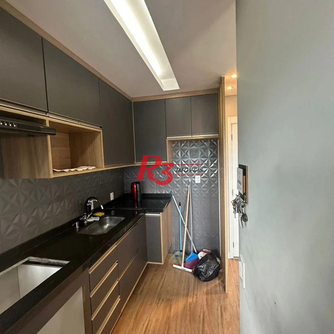 Apartamento com 2 dormitórios à venda, 40 m² por R$ 295.000,00 - Castelo - Santos/SP