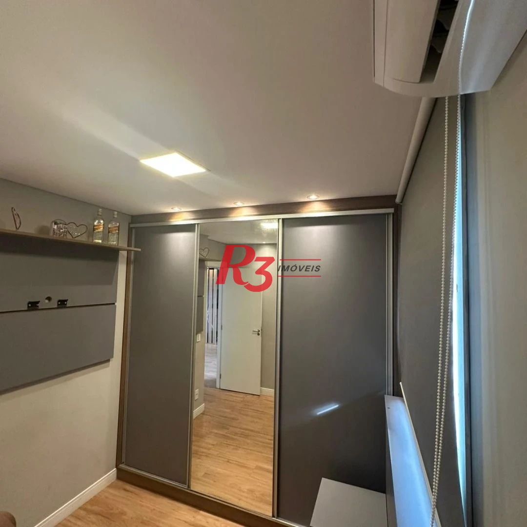 Apartamento com 2 dormitórios à venda, 40 m² por R$ 295.000,00 - Castelo - Santos/SP