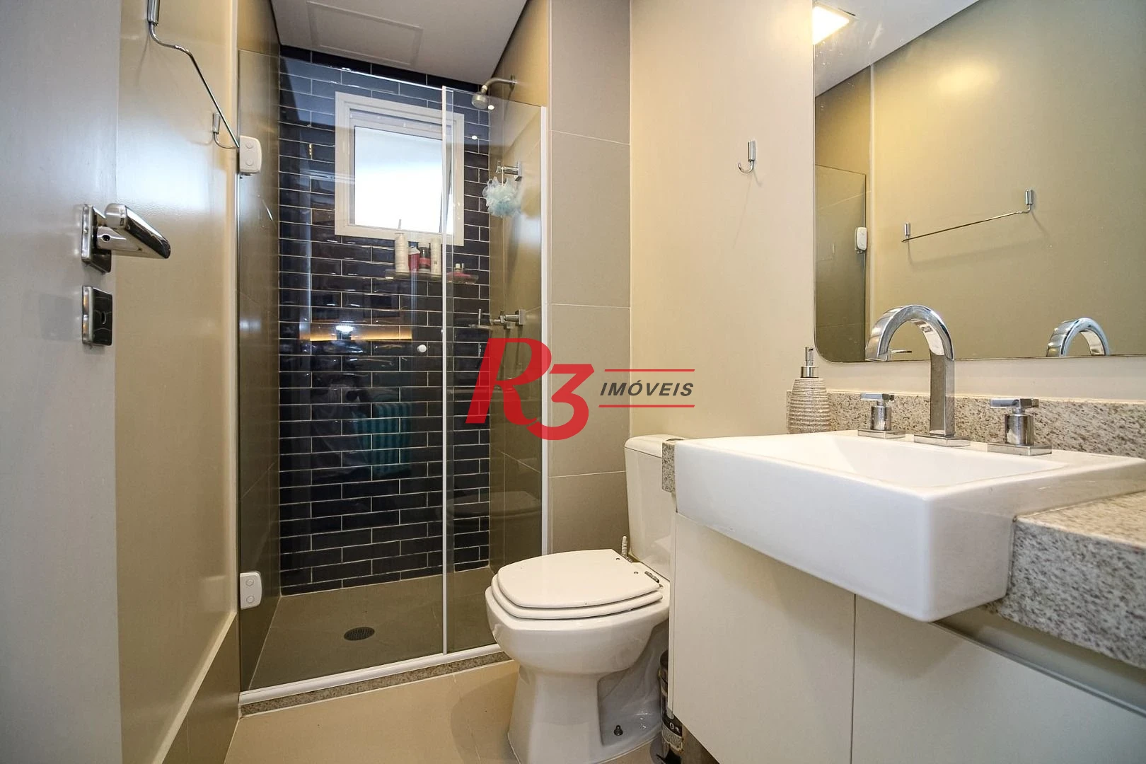Apartamento com 2 dormitórios à venda, 68 m² por R$ 1.495.000,00 - Pompéia - Santos/SP