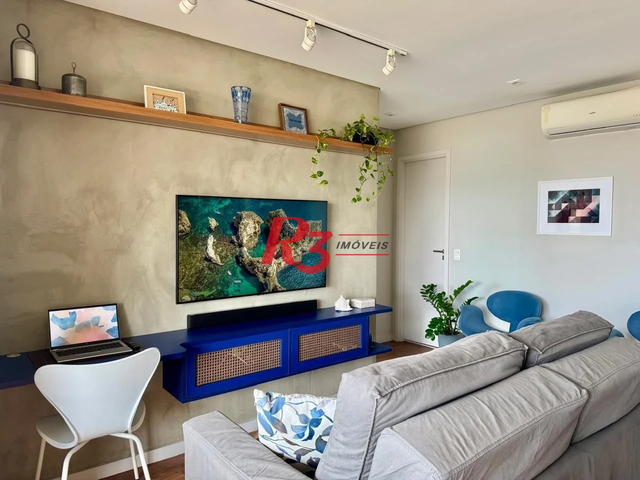 Apartamento com 2 dormitórios à venda, 68 m² por R$ 1.495.000,00 - Pompéia - Santos/SP