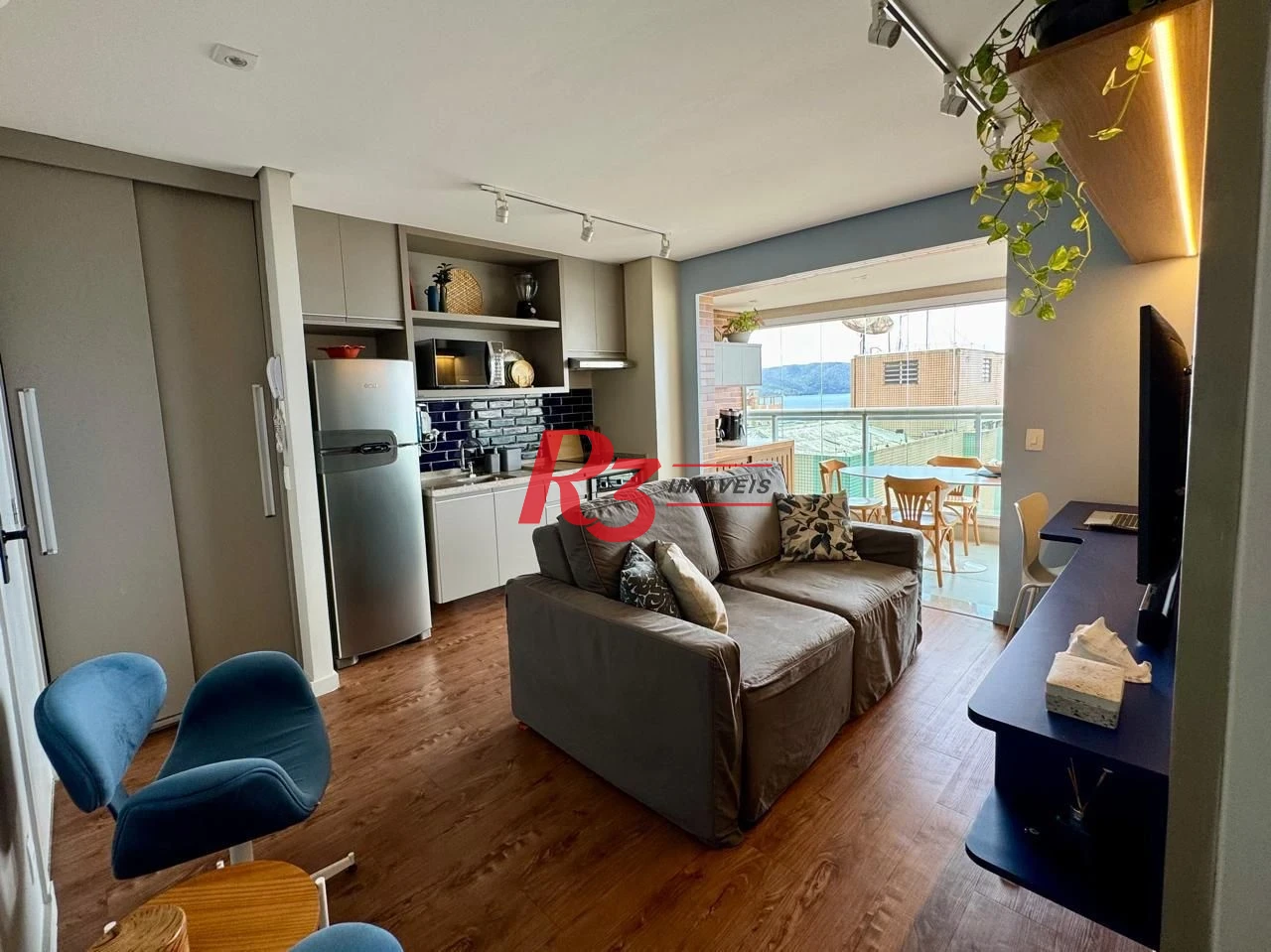 Apartamento com 2 dormitórios à venda, 68 m² por R$ 1.495.000,00 - Pompéia - Santos/SP