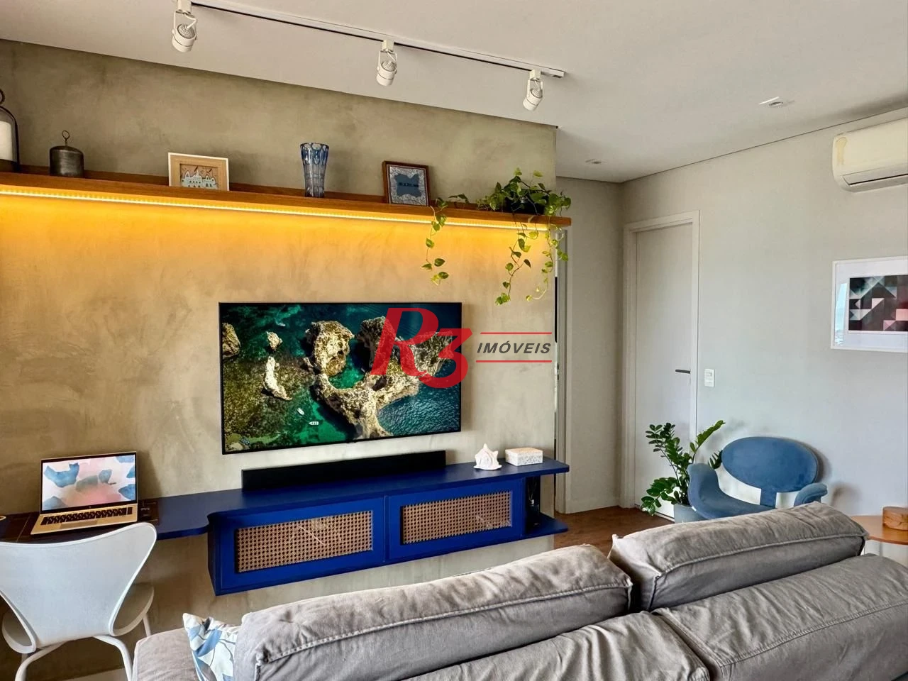 Apartamento com 2 dormitórios à venda, 68 m² por R$ 1.495.000,00 - Pompéia - Santos/SP