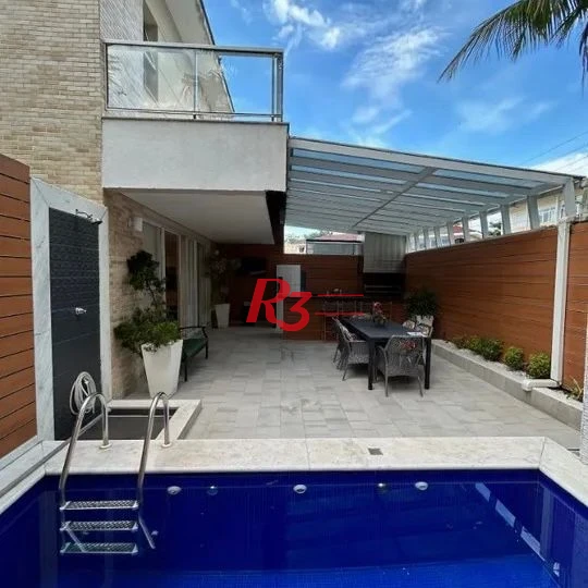 Casa com 4 dormitórios à venda, 350 m² por R$ 1.809.000,00 - Jardim Três Marias - Guarujá/SP