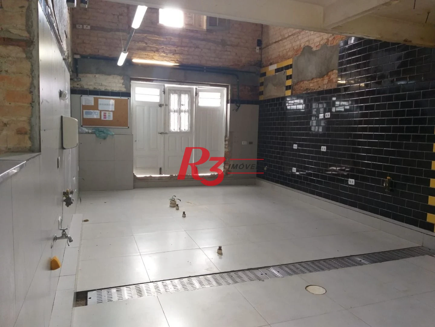 Sobrado para alugar, 195 m² por R$ 11.000,00/mês - Vila Belmiro - Santos/SP