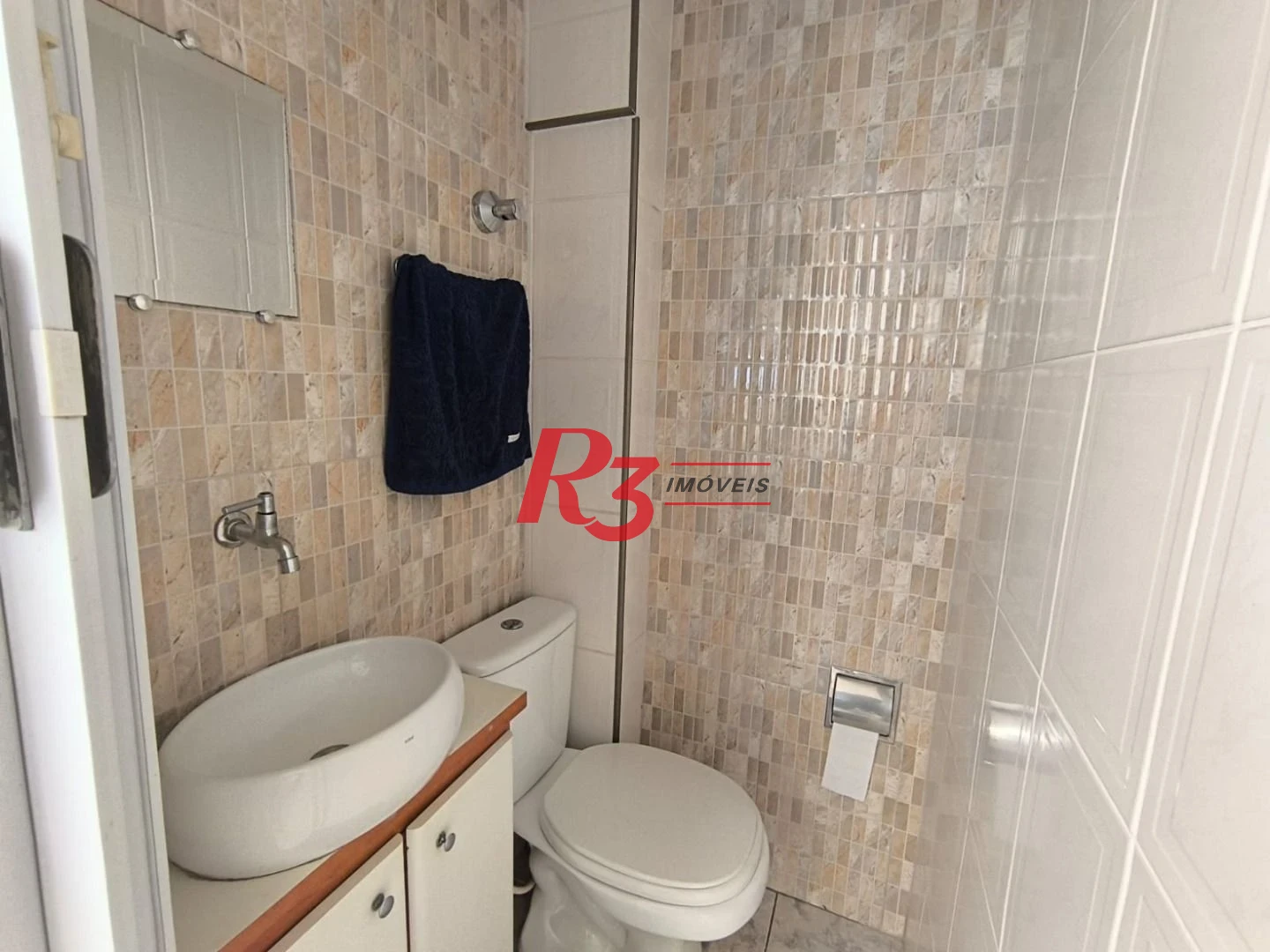 Sobrado com 2 dormitórios à venda, 100 m² por R$ 710.000,00 - Vila Valença - São Vicente/SP