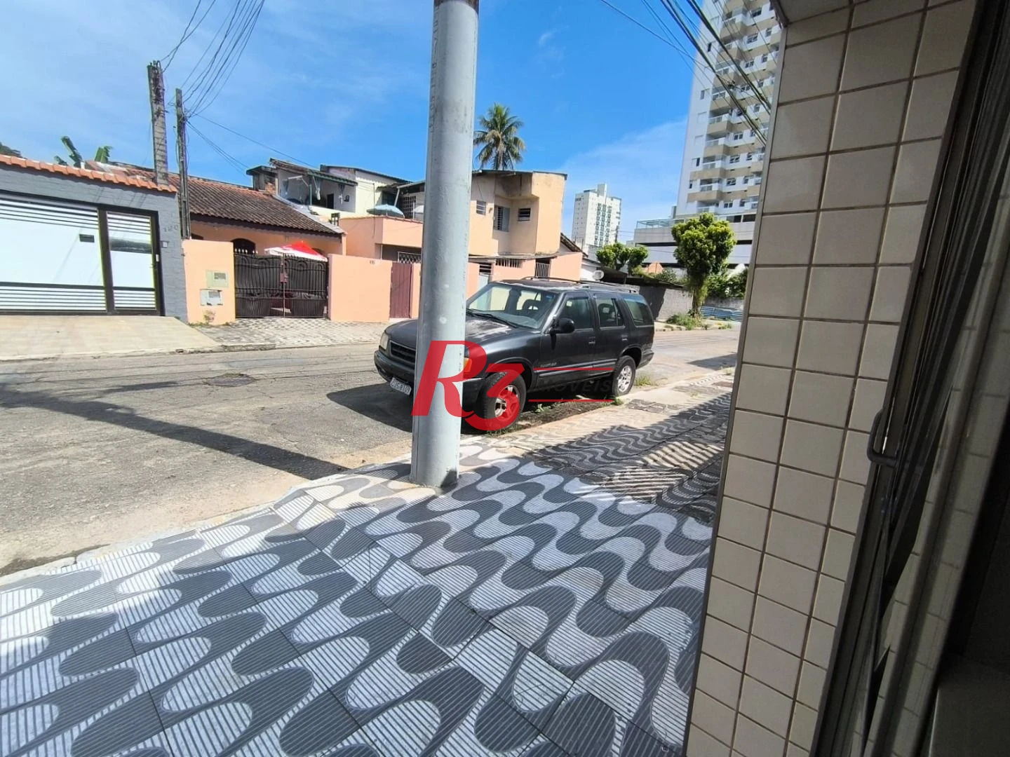 Sobrado com 2 dormitórios à venda, 100 m² por R$ 710.000,00 - Vila Valença - São Vicente/SP
