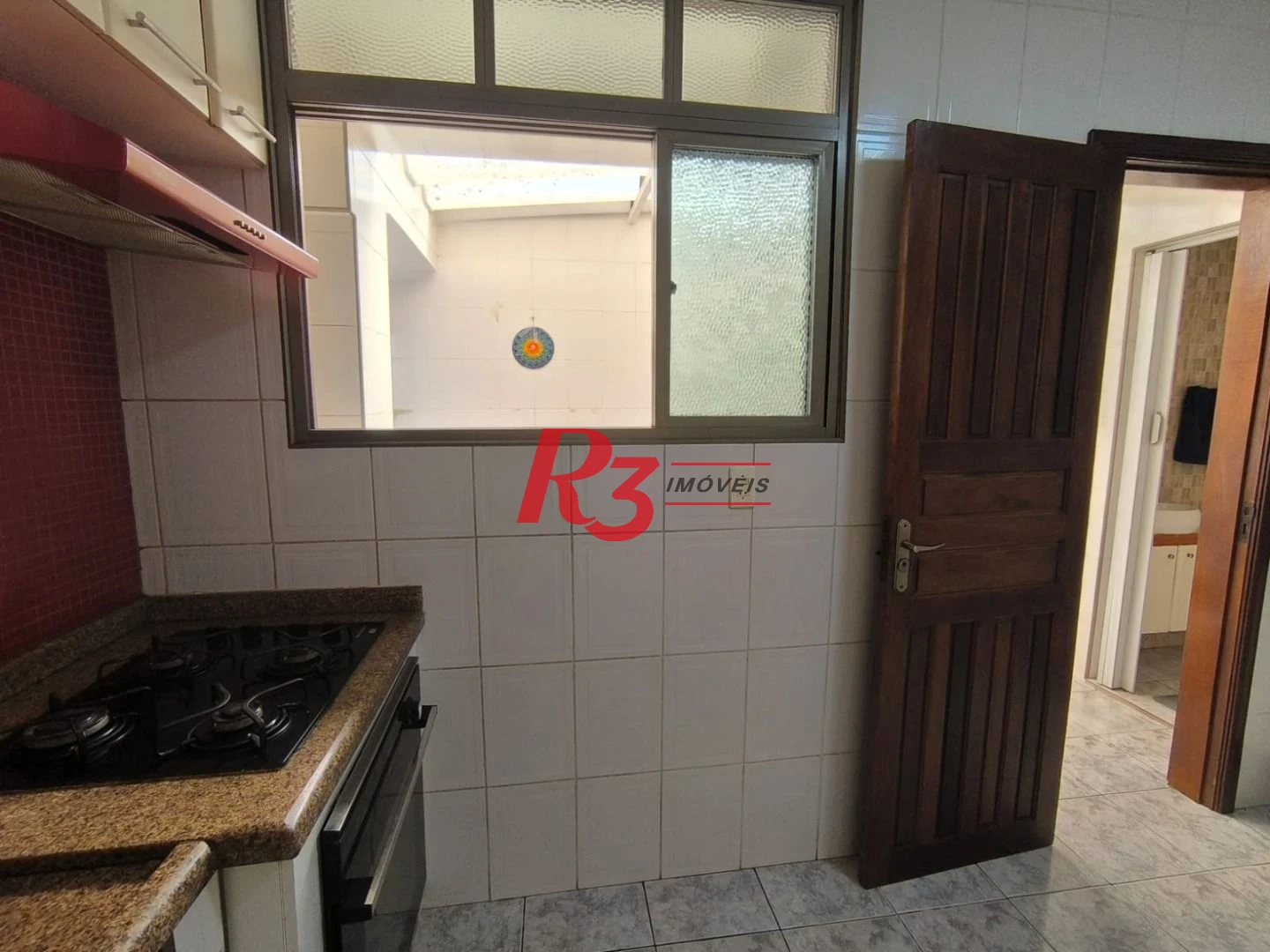 Sobrado com 2 dormitórios à venda, 100 m² por R$ 710.000,00 - Vila Valença - São Vicente/SP
