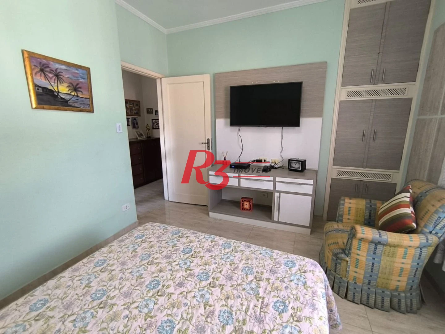 Sobrado com 2 dormitórios à venda, 100 m² por R$ 710.000,00 - Vila Valença - São Vicente/SP