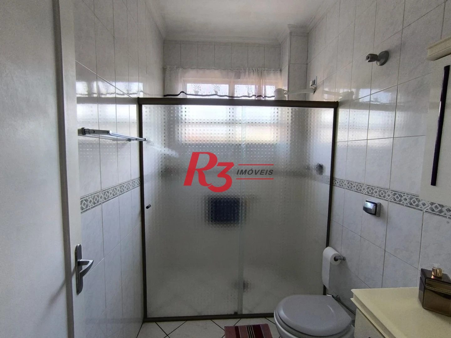Sobrado com 2 dormitórios à venda, 100 m² por R$ 710.000,00 - Vila Valença - São Vicente/SP