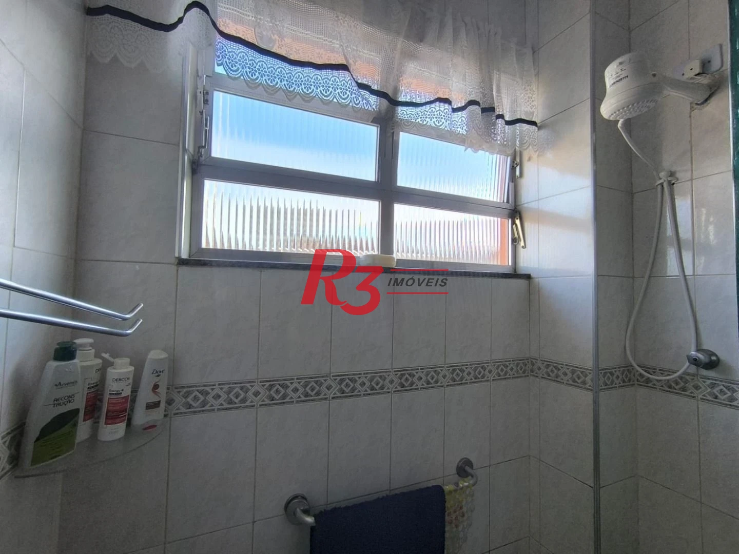 Sobrado com 2 dormitórios à venda, 100 m² por R$ 710.000,00 - Vila Valença - São Vicente/SP