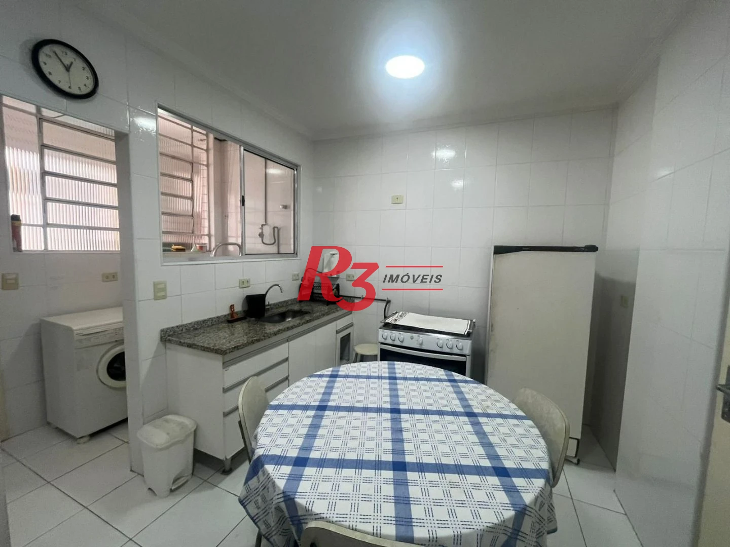 Apartamento para alugar, 88 m² por R$ 4.100,02/mês - José Menino - Santos/SP