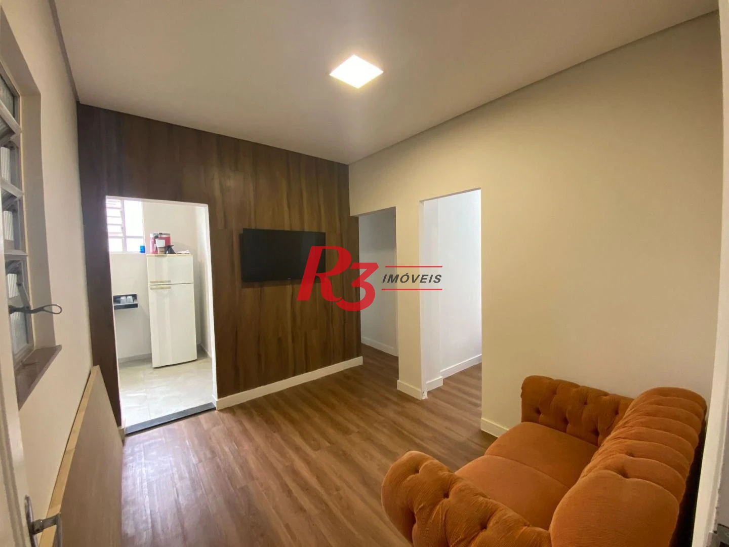 Apartamento com 2 dormitórios à venda, 55 m² por R$ 400.000,00 - Embaré - Santos/SP