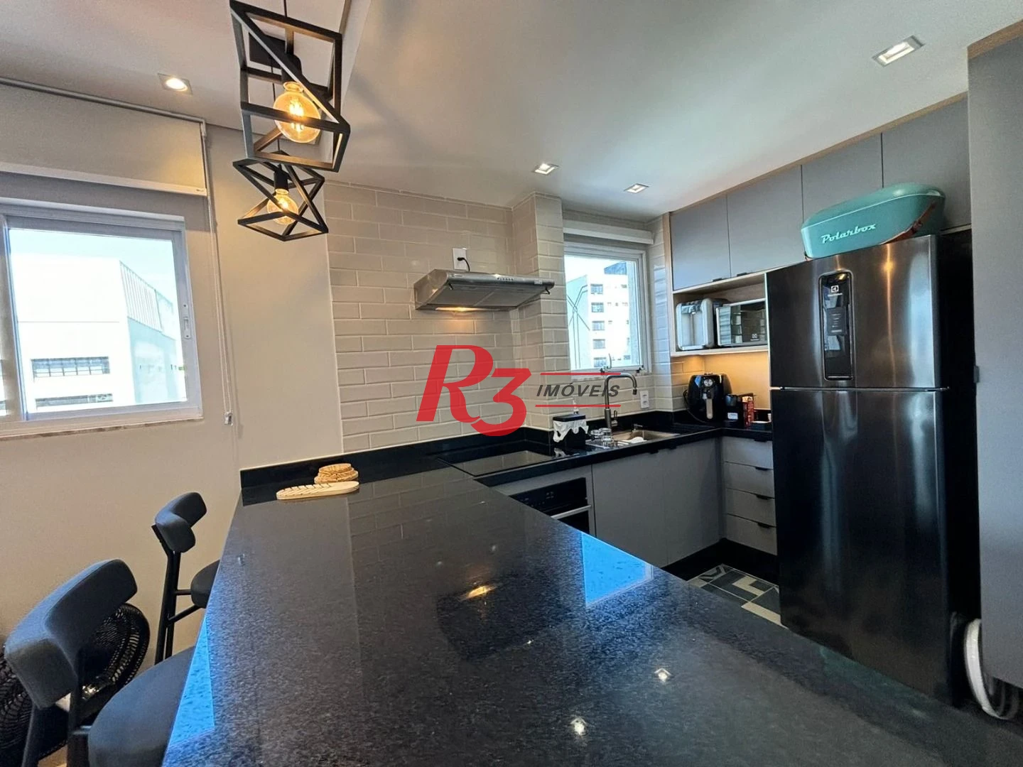 Apartamento com 1 dormitório para alugar, 44 m² por R$ 5.500,02/mês - Gonzaga - Santos/SP