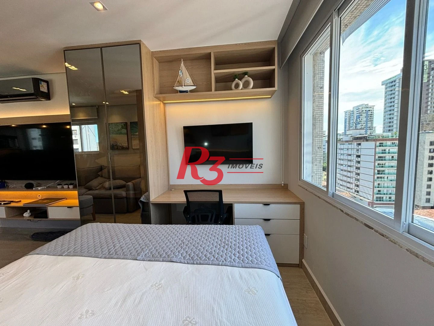 Apartamento com 1 dormitório para alugar, 44 m² por R$ 5.500,02/mês - Gonzaga - Santos/SP