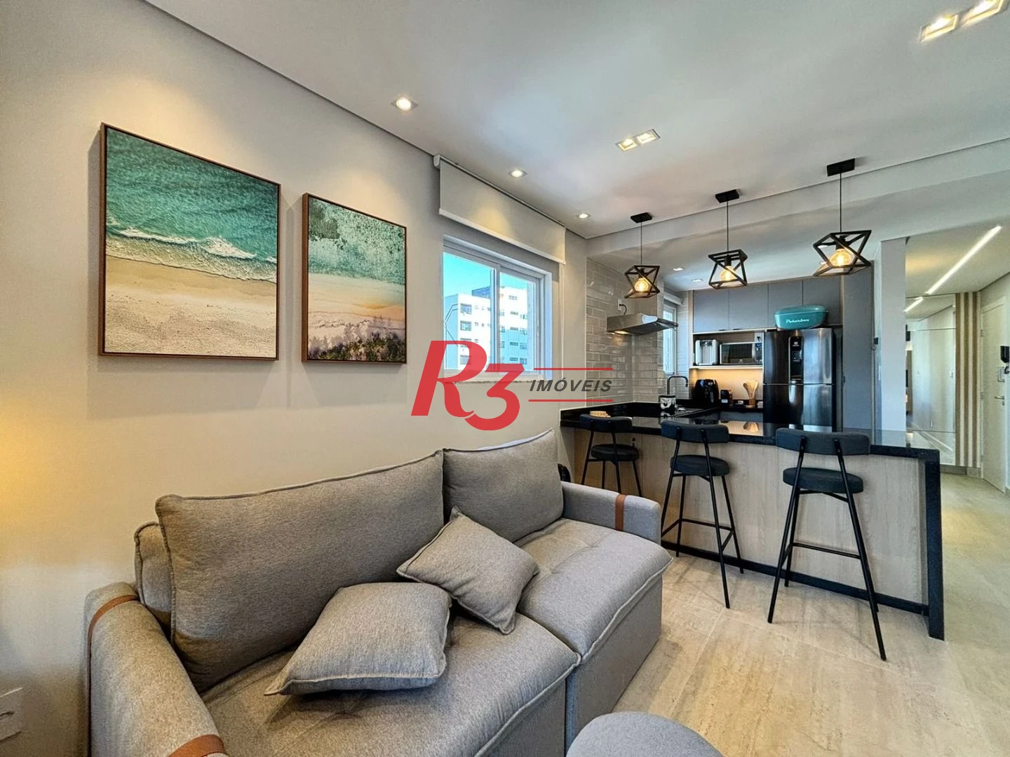 Apartamento com 1 dormitório para alugar, 44 m² por R$ 5.500,02/mês - Gonzaga - Santos/SP