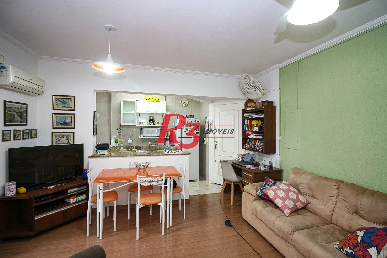 Apartamento com 2 dormitórios para alugar, 67 m² por R$ 4.500,00/mês - José Menino - Santos/SP
