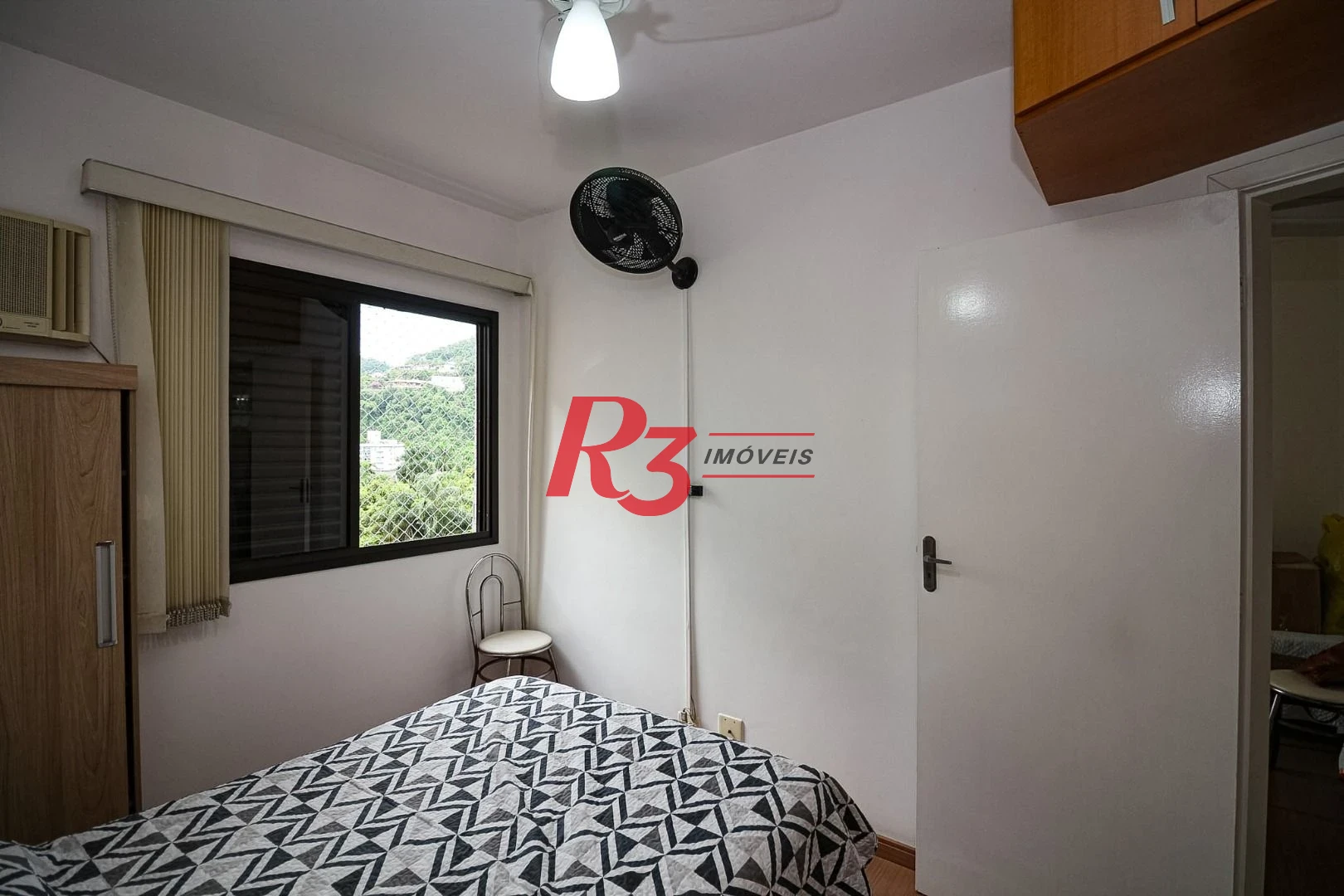 Apartamento com 2 dormitórios para alugar, 67 m² por R$ 4.500,00/mês - José Menino - Santos/SP