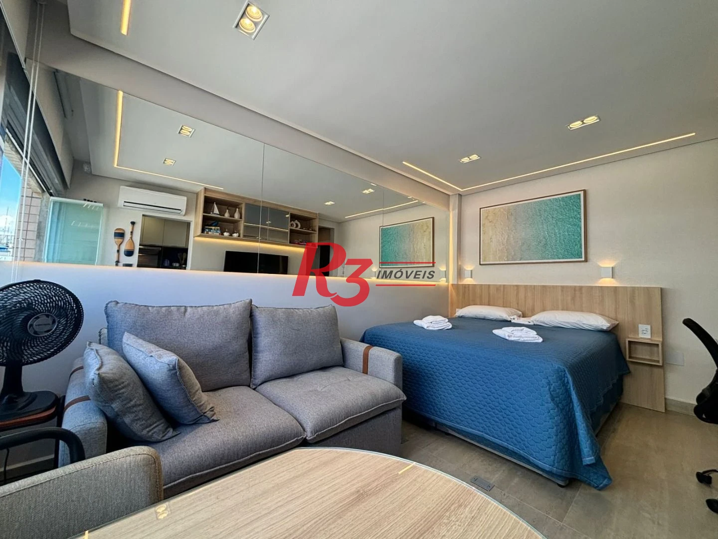 Kitnet com 1 dormitório para alugar, 28 m² por R$ 5.000,02/mês - Embaré - Santos/SP