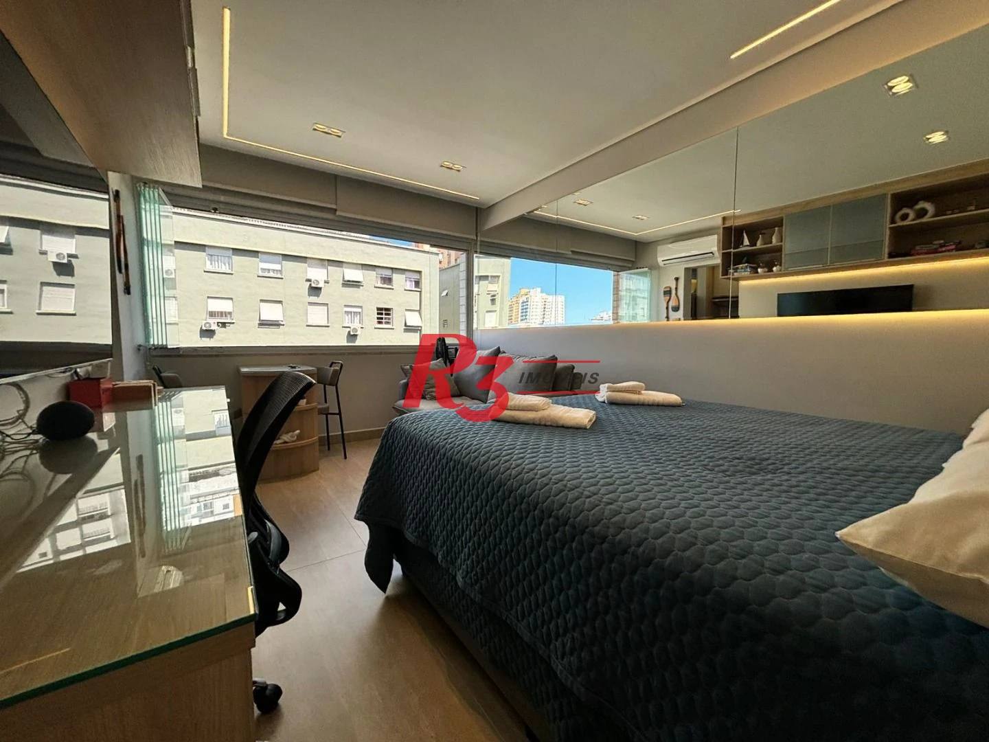Kitnet com 1 dormitório para alugar, 28 m² por R$ 5.000,02/mês - Embaré - Santos/SP