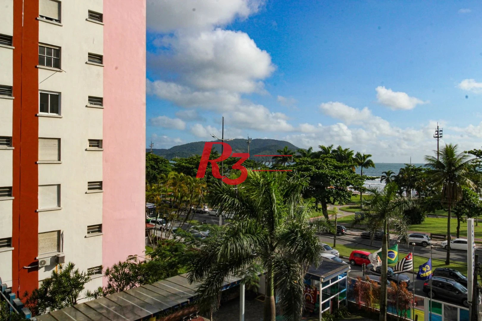 Apartamento com 3 dormitórios à venda, 107 m² por R$ 845.000,00 - Boqueirão - Santos/SP