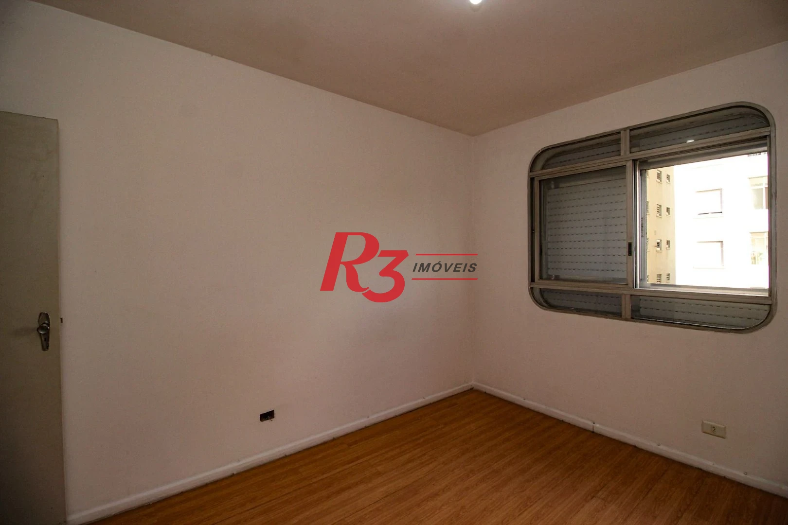 Apartamento com 3 dormitórios à venda, 107 m² por R$ 845.000,00 - Boqueirão - Santos/SP