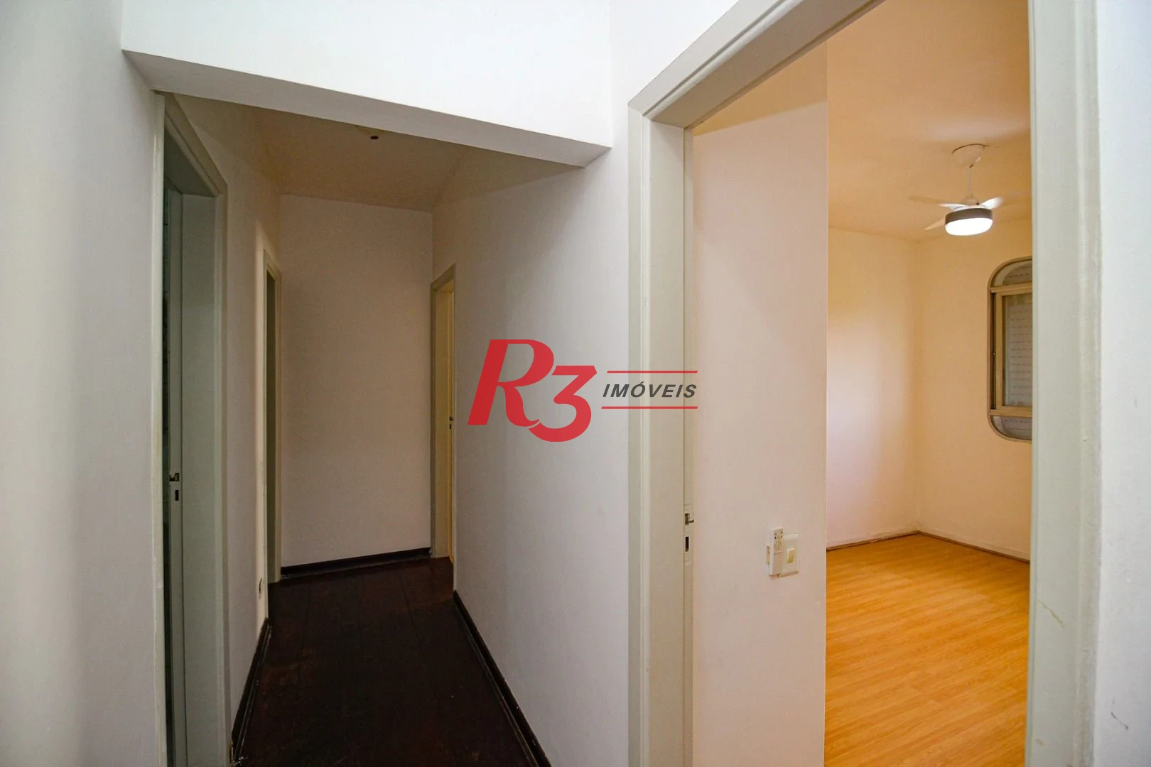 Apartamento com 3 dormitórios à venda, 107 m² por R$ 845.000,00 - Boqueirão - Santos/SP