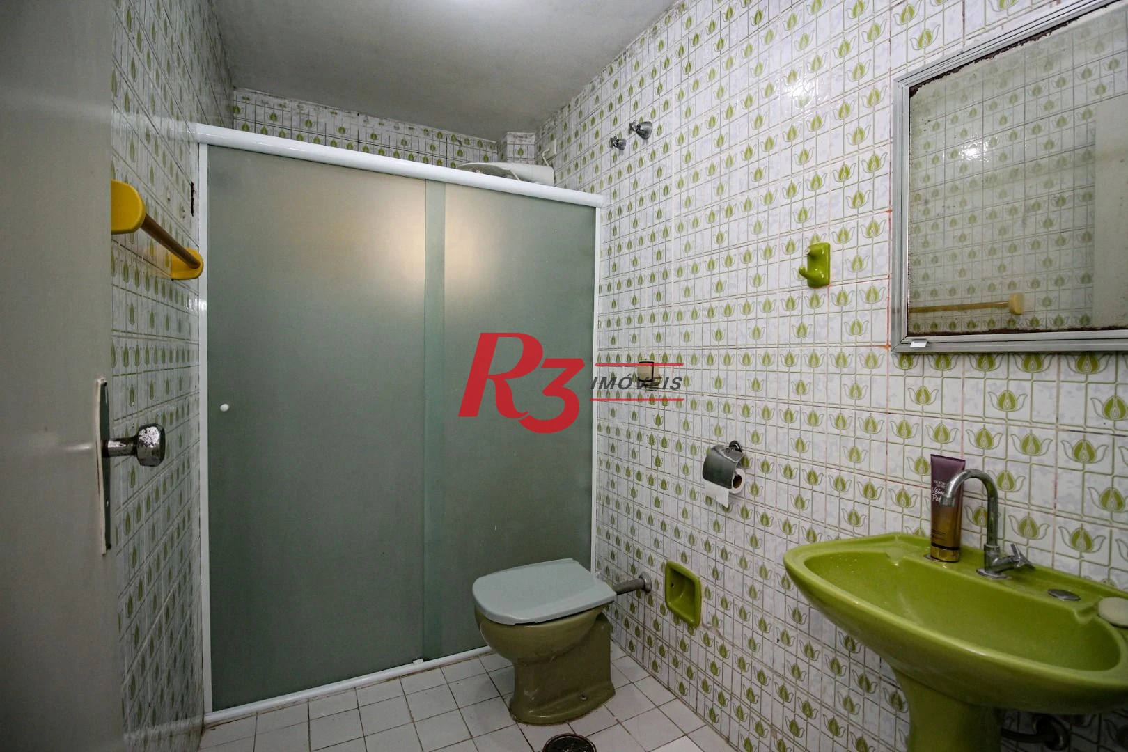 Apartamento com 3 dormitórios à venda, 107 m² por R$ 845.000,00 - Boqueirão - Santos/SP