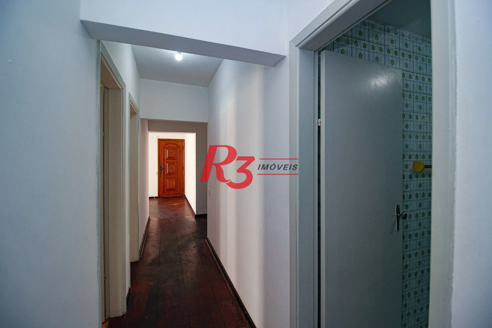 Apartamento com 3 dormitórios à venda, 107 m² por R$ 845.000,00 - Boqueirão - Santos/SP