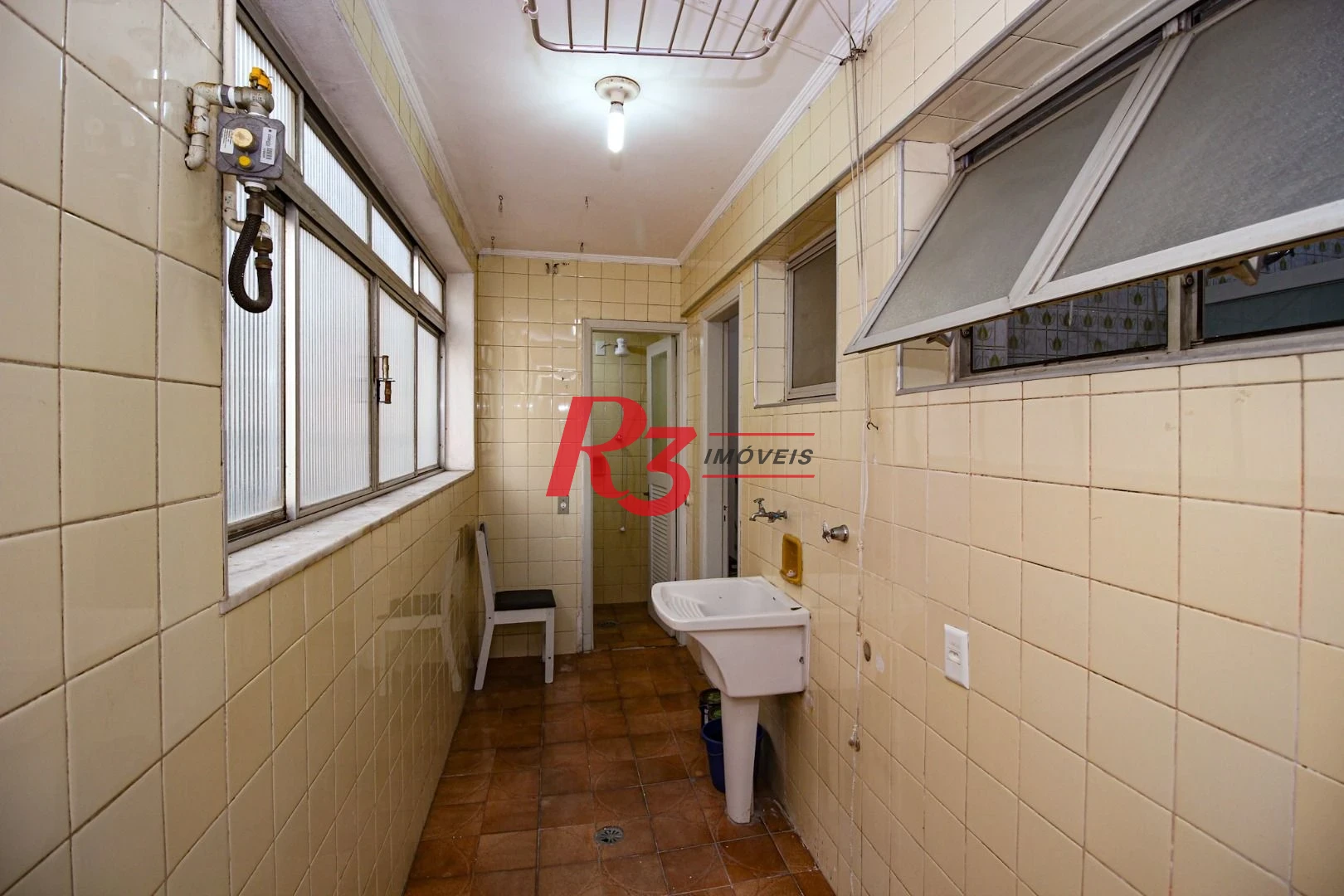 Apartamento com 3 dormitórios à venda, 107 m² por R$ 845.000,00 - Boqueirão - Santos/SP