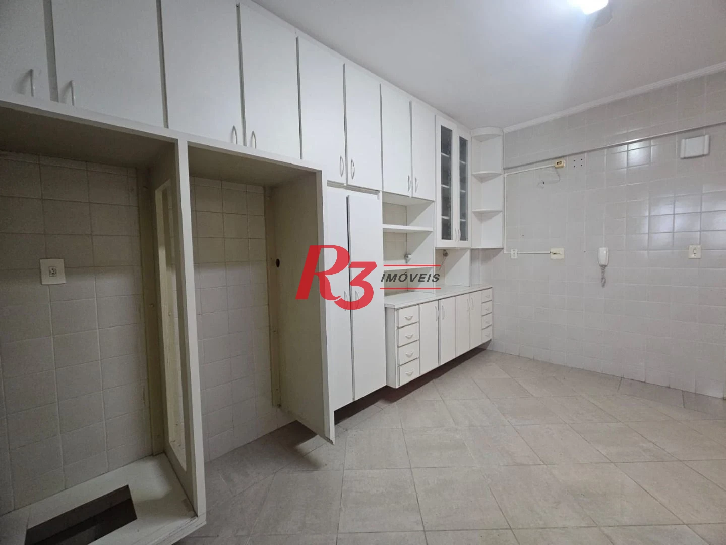Apartamento á venda 2 dormitórios com Planejados 1vg bairro Marapé