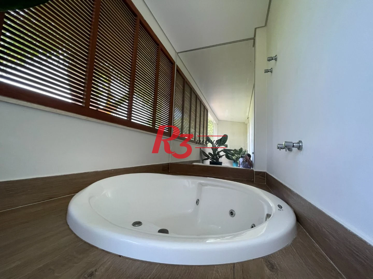 Casa à venda, 841 m² por R$ 13.900.000,00 - Acapulco - Guarujá/SP