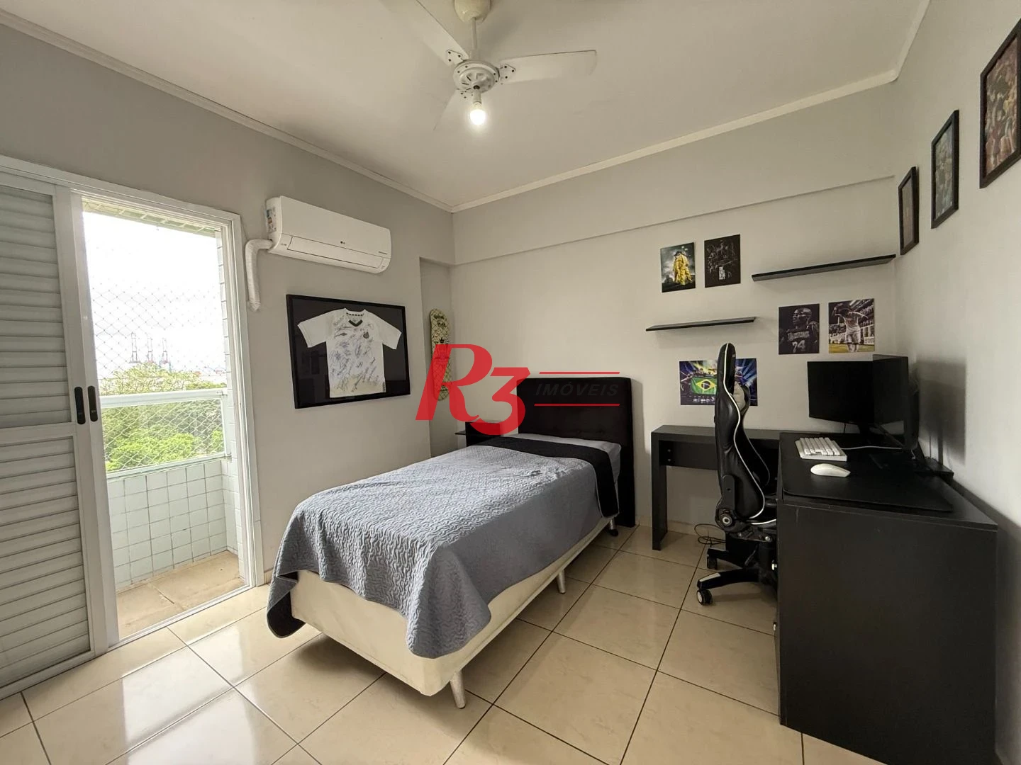 Apartamento com 3 dormitórios à venda, 70 m² por R$ 585.000,00 - Aparecida - Santos/SP