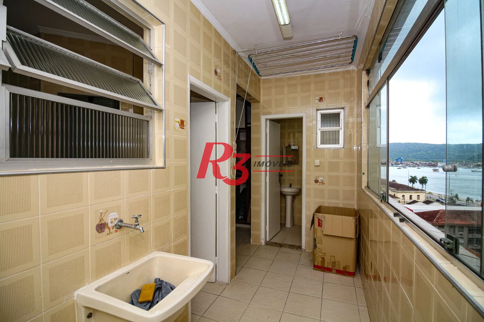Cobertura com 3 dormitórios à venda, 246 m² por R$ 1.383.000,00 - Ponta da Praia - Santos/SP