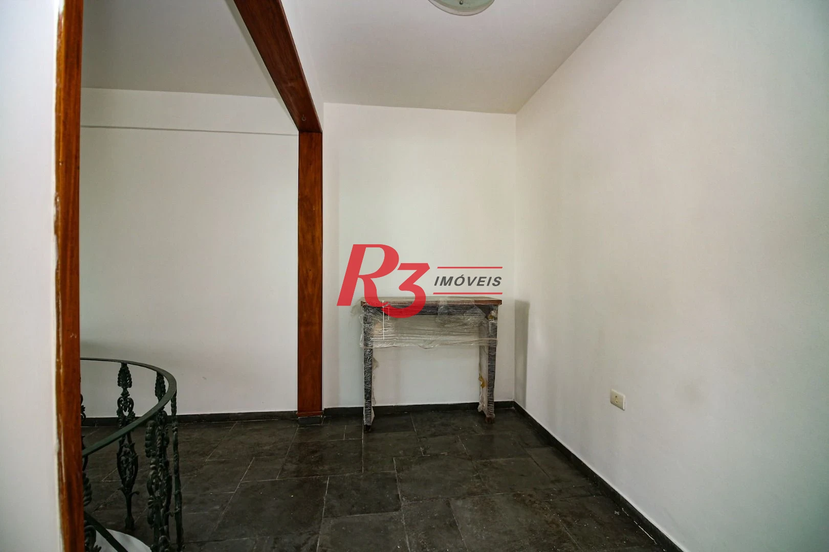 Cobertura com 3 dormitórios à venda, 246 m² por R$ 1.383.000,00 - Ponta da Praia - Santos/SP
