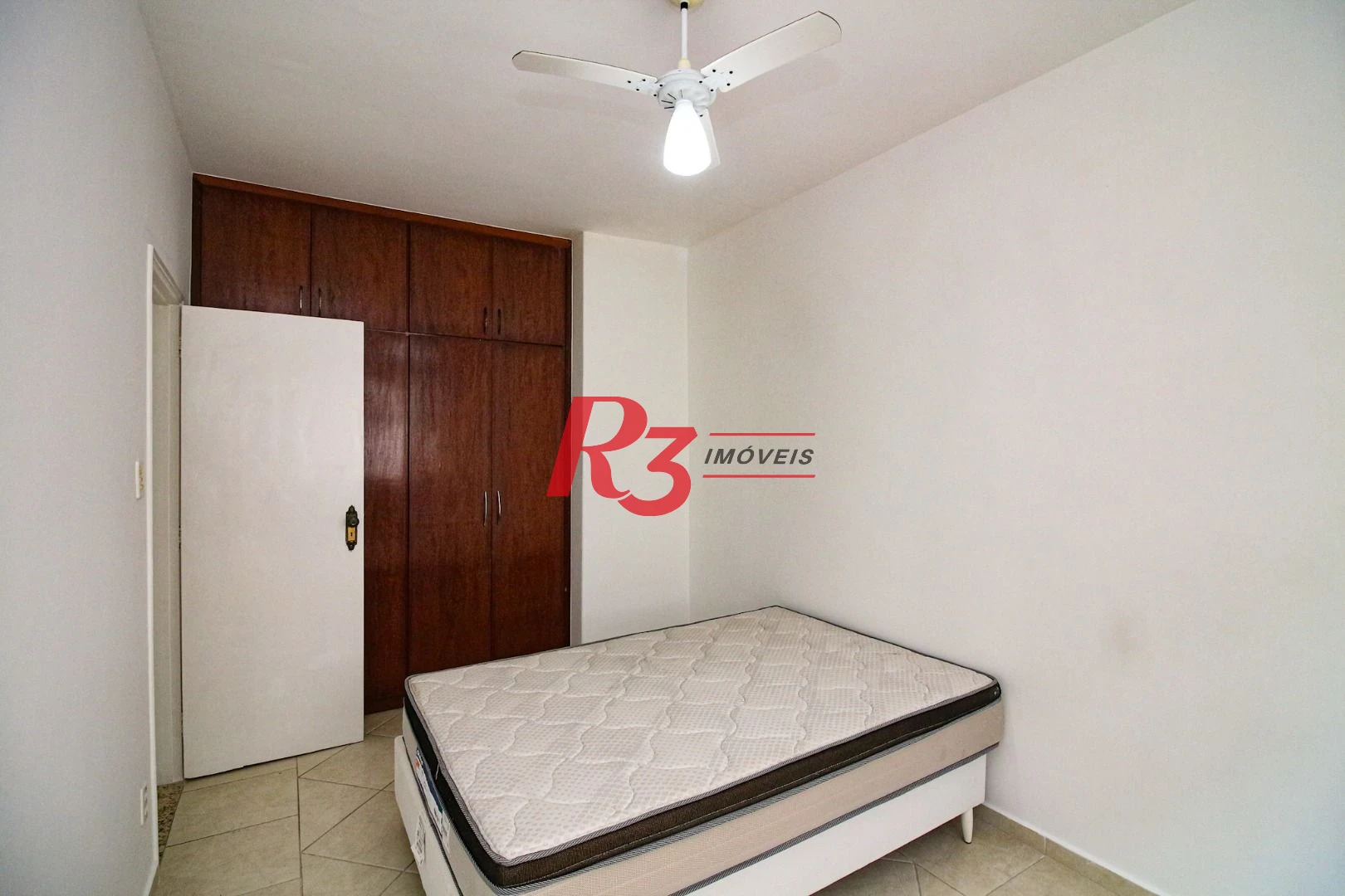 Cobertura com 3 dormitórios à venda, 246 m² por R$ 1.383.000,00 - Ponta da Praia - Santos/SP