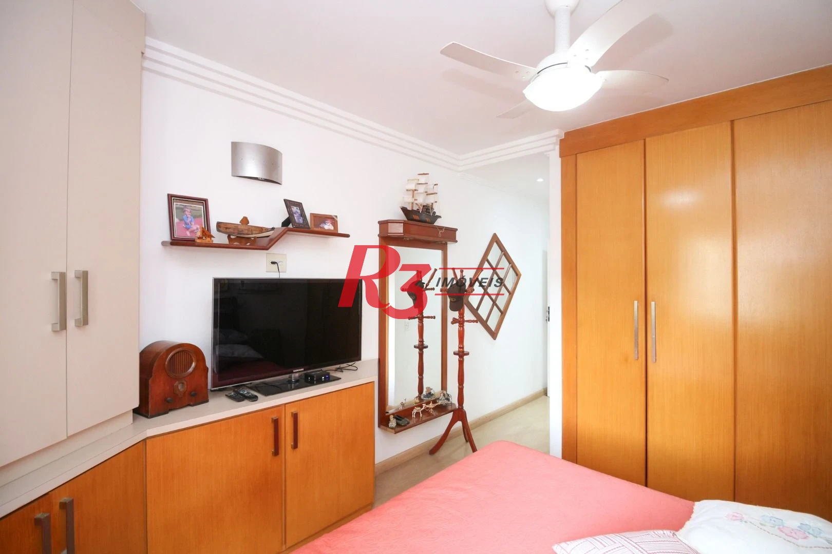 Cobertura com 3 dormitórios à venda, 200 m² por R$ 1.600.000,00 - Embaré - Santos/SP