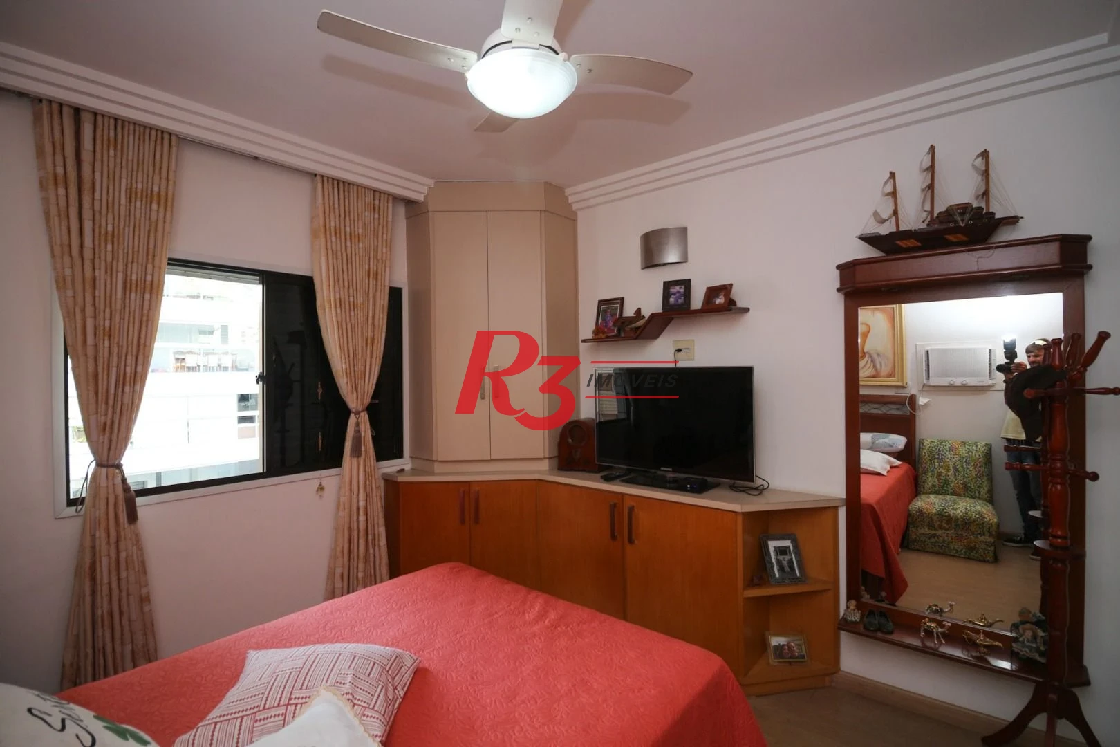Cobertura com 3 dormitórios à venda, 200 m² por R$ 1.600.000,00 - Embaré - Santos/SP