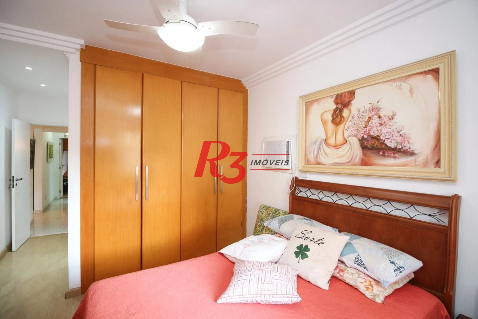 Cobertura com 3 dormitórios à venda, 200 m² por R$ 1.600.000,00 - Embaré - Santos/SP