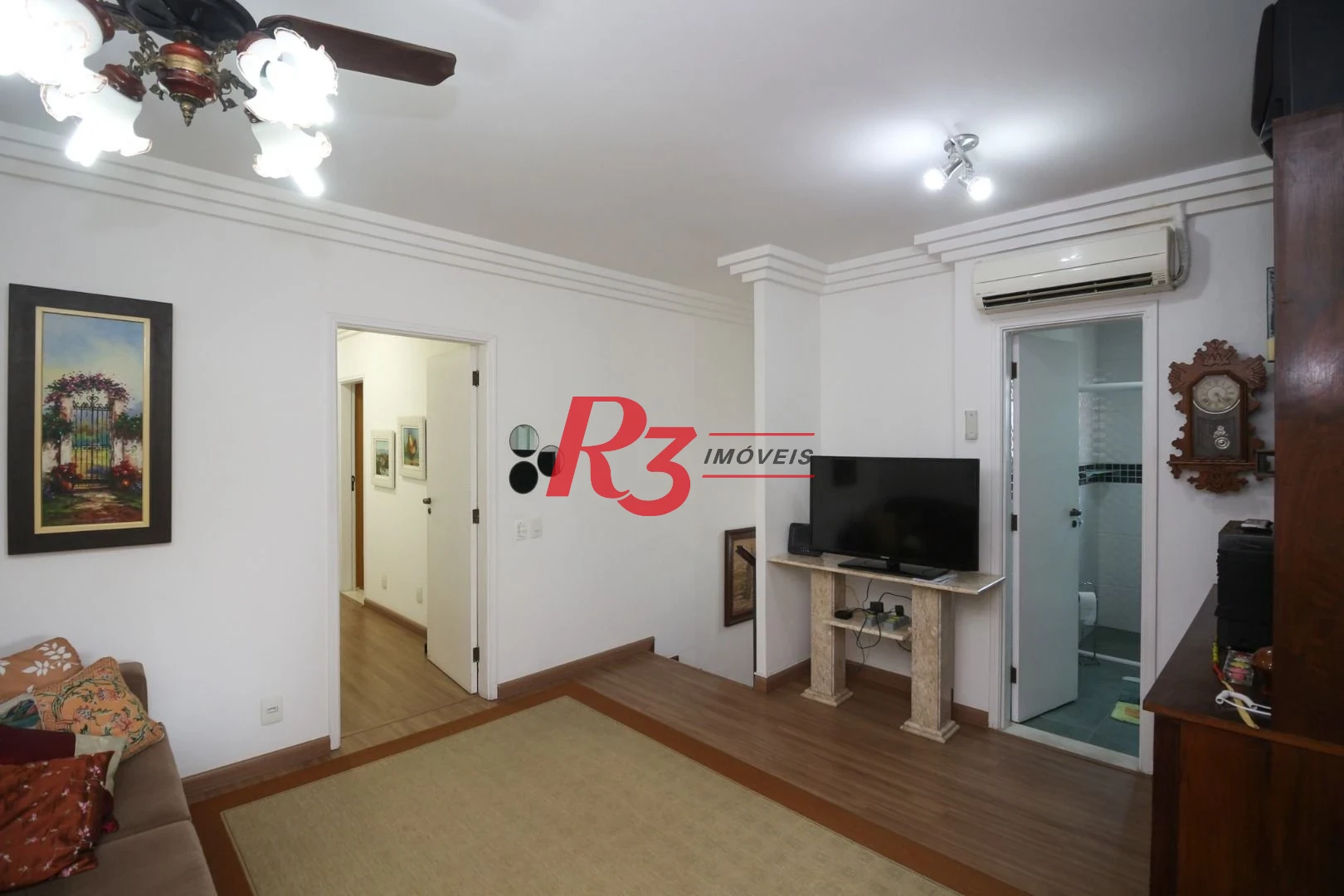 Cobertura com 3 dormitórios à venda, 200 m² por R$ 1.600.000,00 - Embaré - Santos/SP