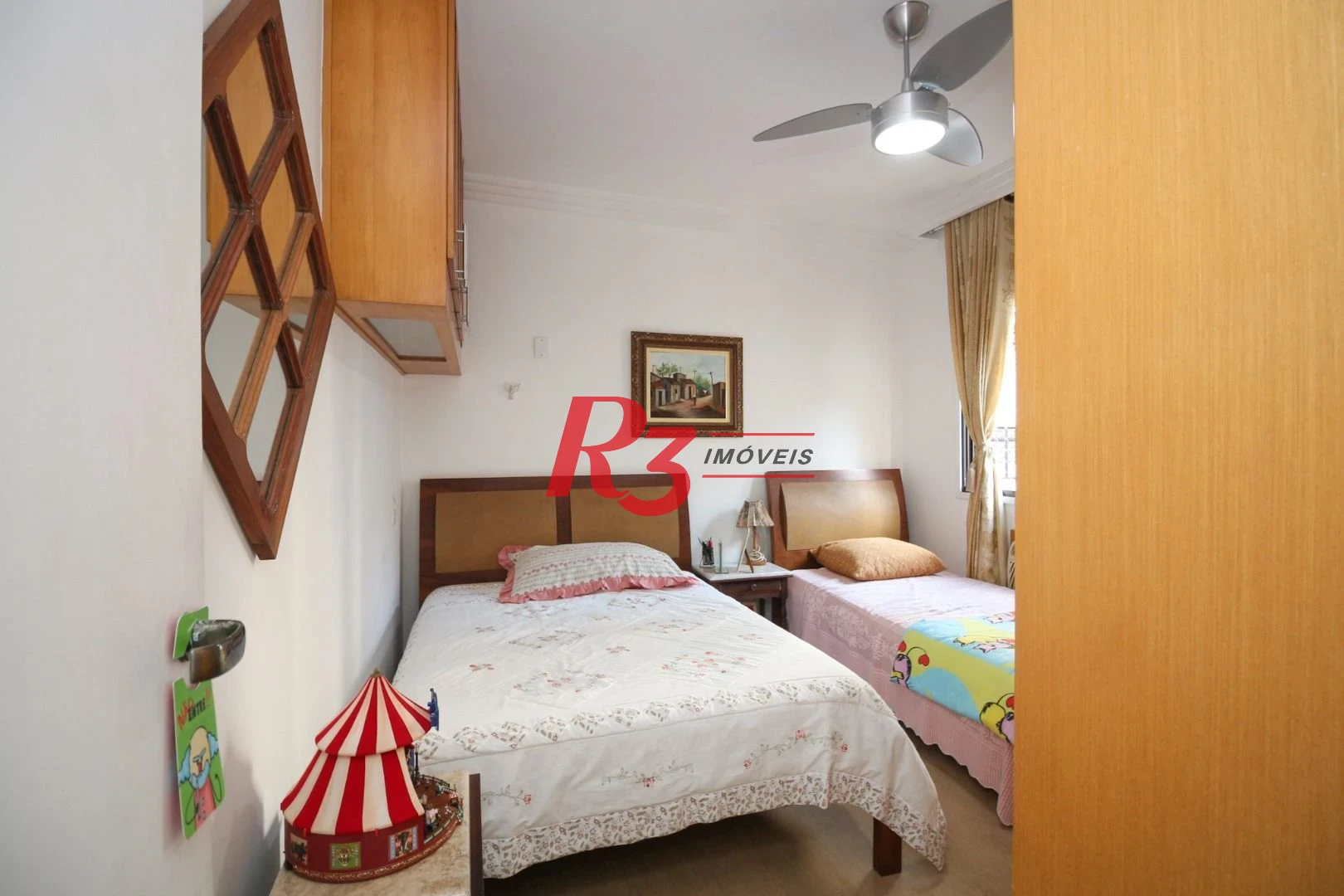 Cobertura com 3 dormitórios à venda, 200 m² por R$ 1.600.000,00 - Embaré - Santos/SP