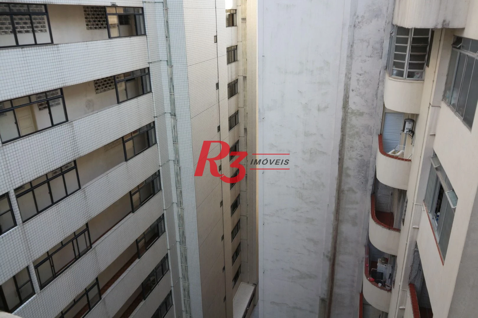 Cobertura com 3 dormitórios à venda, 200 m² por R$ 1.600.000,00 - Embaré - Santos/SP