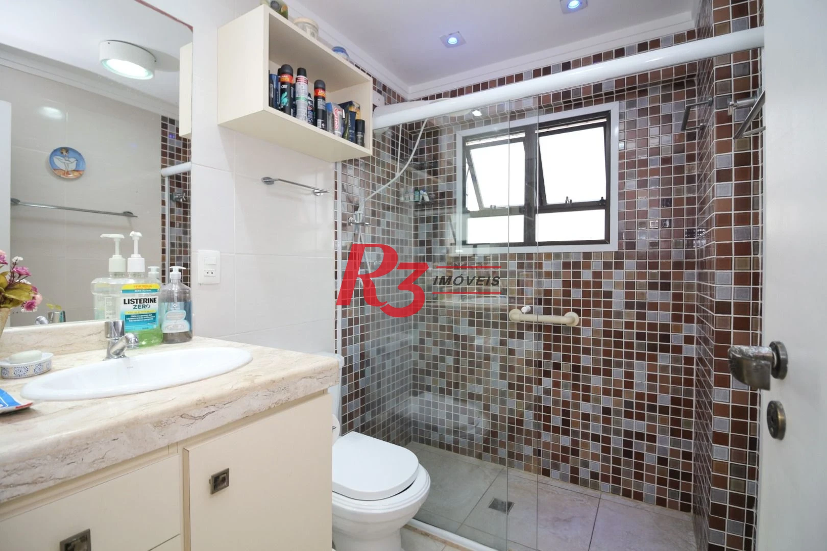Cobertura com 3 dormitórios à venda, 200 m² por R$ 1.600.000,00 - Embaré - Santos/SP