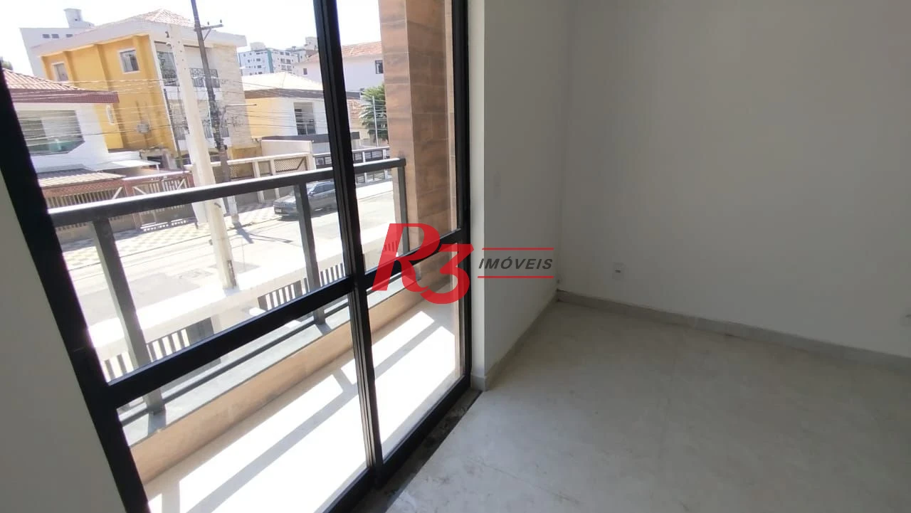 Casa com 4 dormitórios à venda, 220 m² por R$ 1.730.000,00 - Embaré - Santos/SP