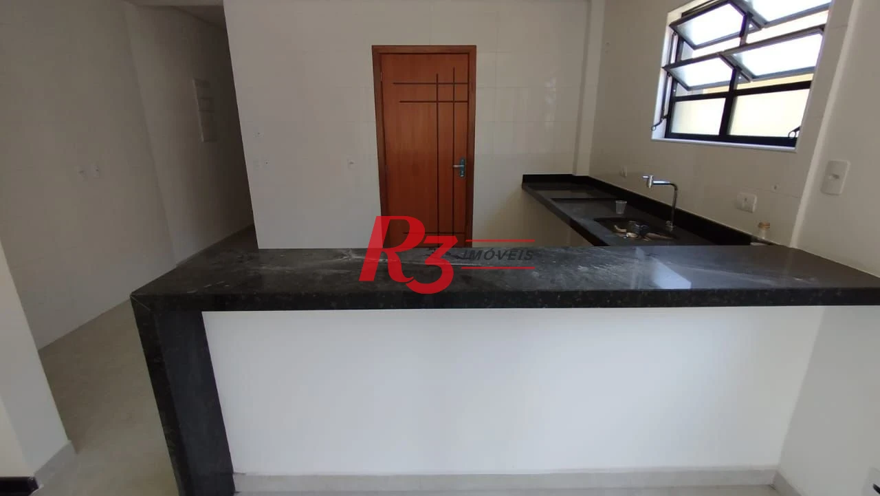 Casa com 4 dormitórios à venda, 220 m² por R$ 1.730.000,00 - Embaré - Santos/SP