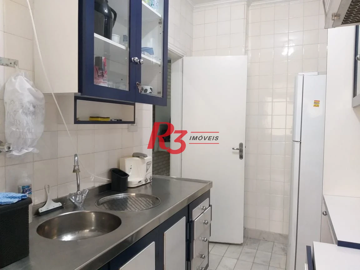 Apartamento com 2 dormitórios à venda, 57 m² por R$ 450.000,00 - Boqueirão - Santos/SP