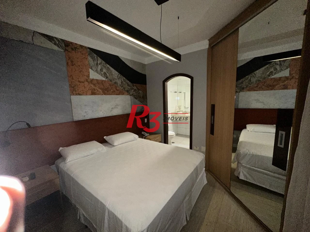 Flat com localização privilegiada em Santos